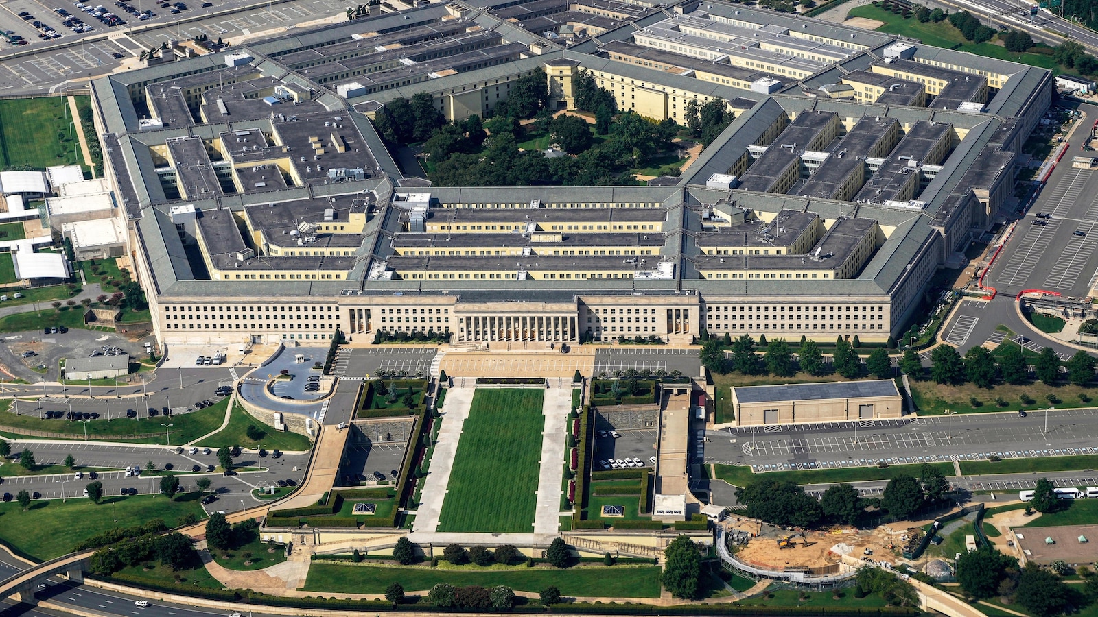 Judge Weighs New York Times Bid to Block Pentagon Access Policy