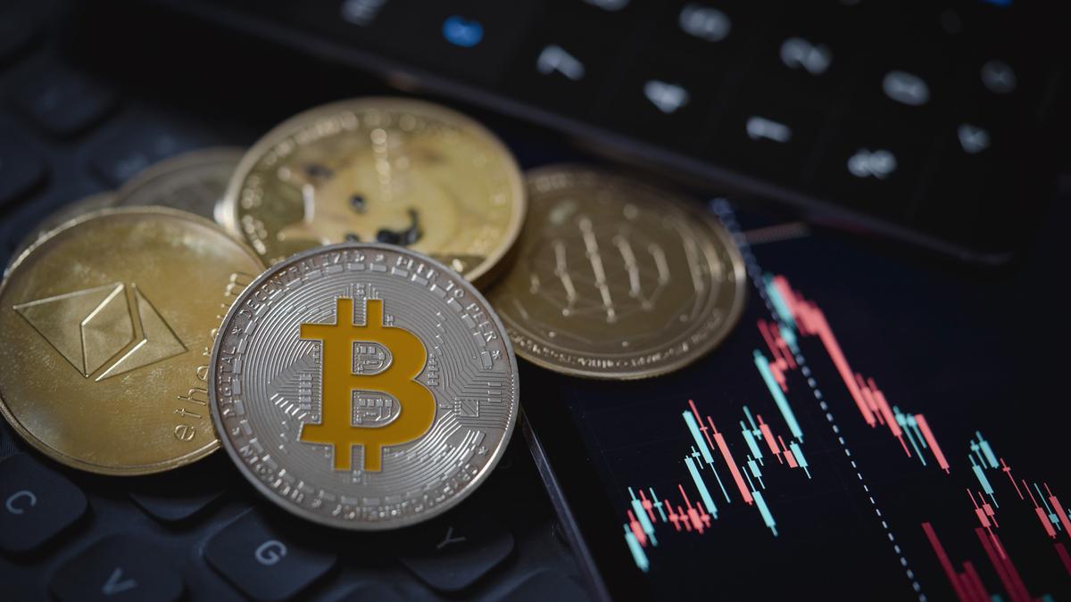 South Korean Crypto Firm Accidentally Sends $44 Billion in Bitcoin to Users