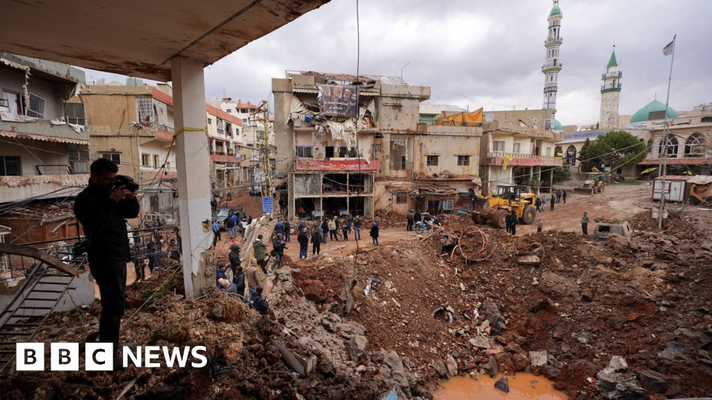 Dozens Killed in Israeli Raid for 40-Year-Old Remains in Lebanon