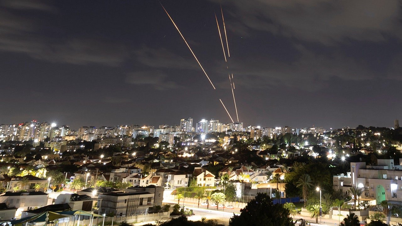 Israel targets Iran missile sites: military strikes and Tehran's retaliation threaten regional stability