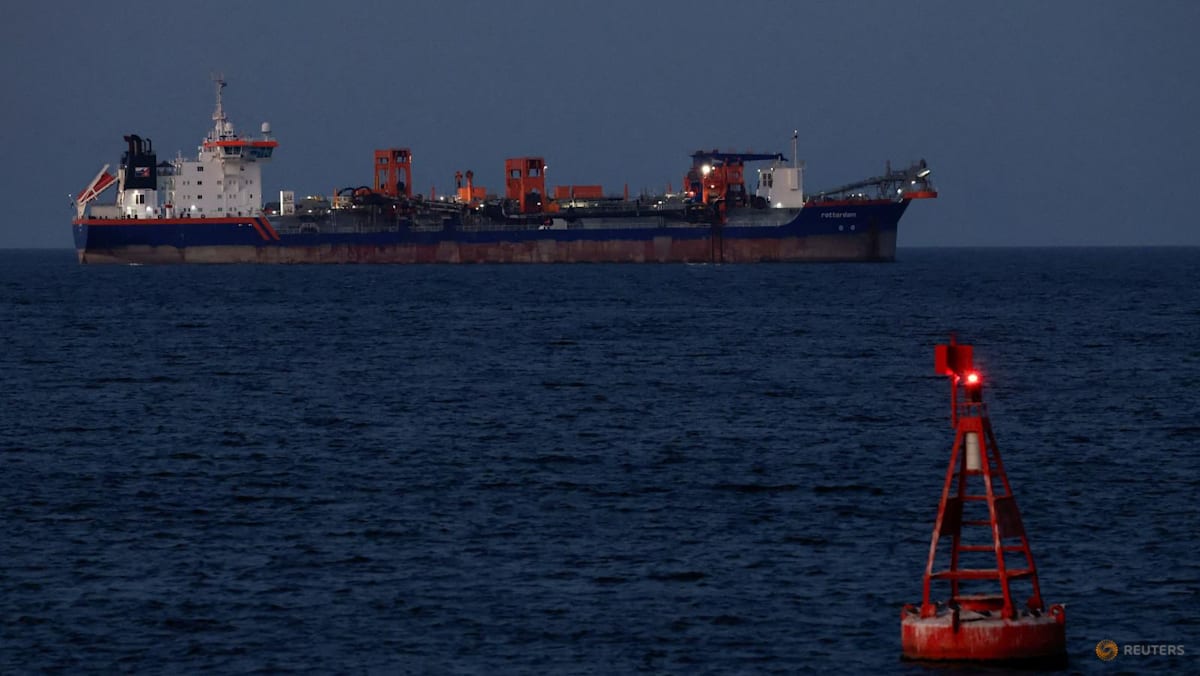 Aramco Warns of Oil Market Catastrophe If Strait Blocked