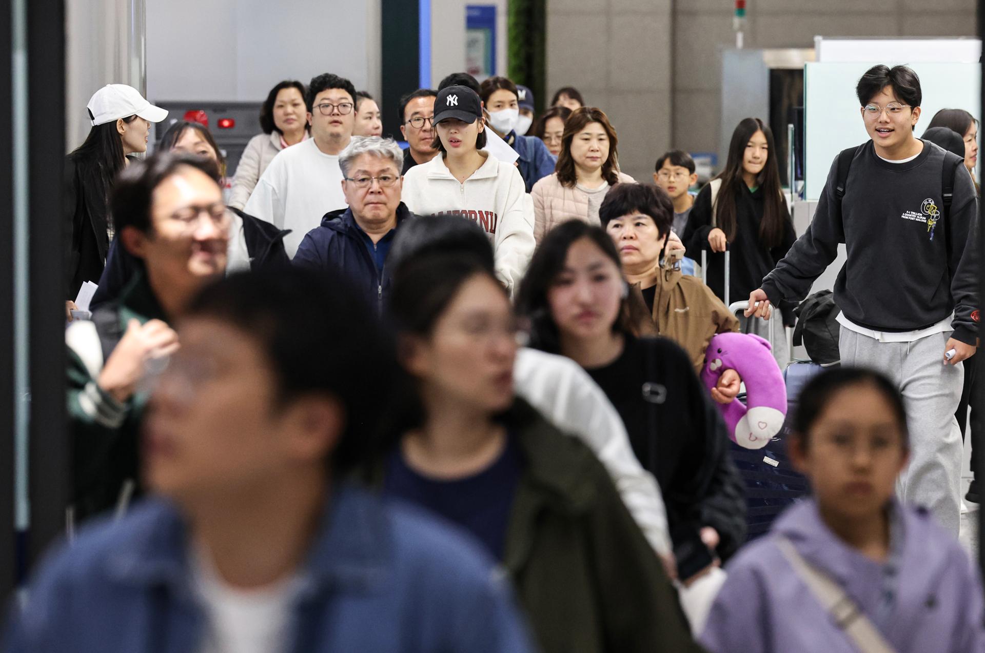 Koreans Flee Middle East Amid Conflict