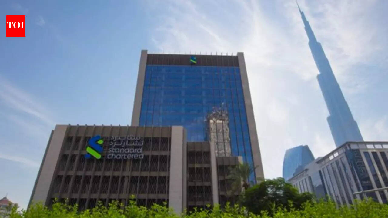 Standard Chartered Clarifies Dubai Office Evacuation Rumors Amid Iran-US-Israel Conflict