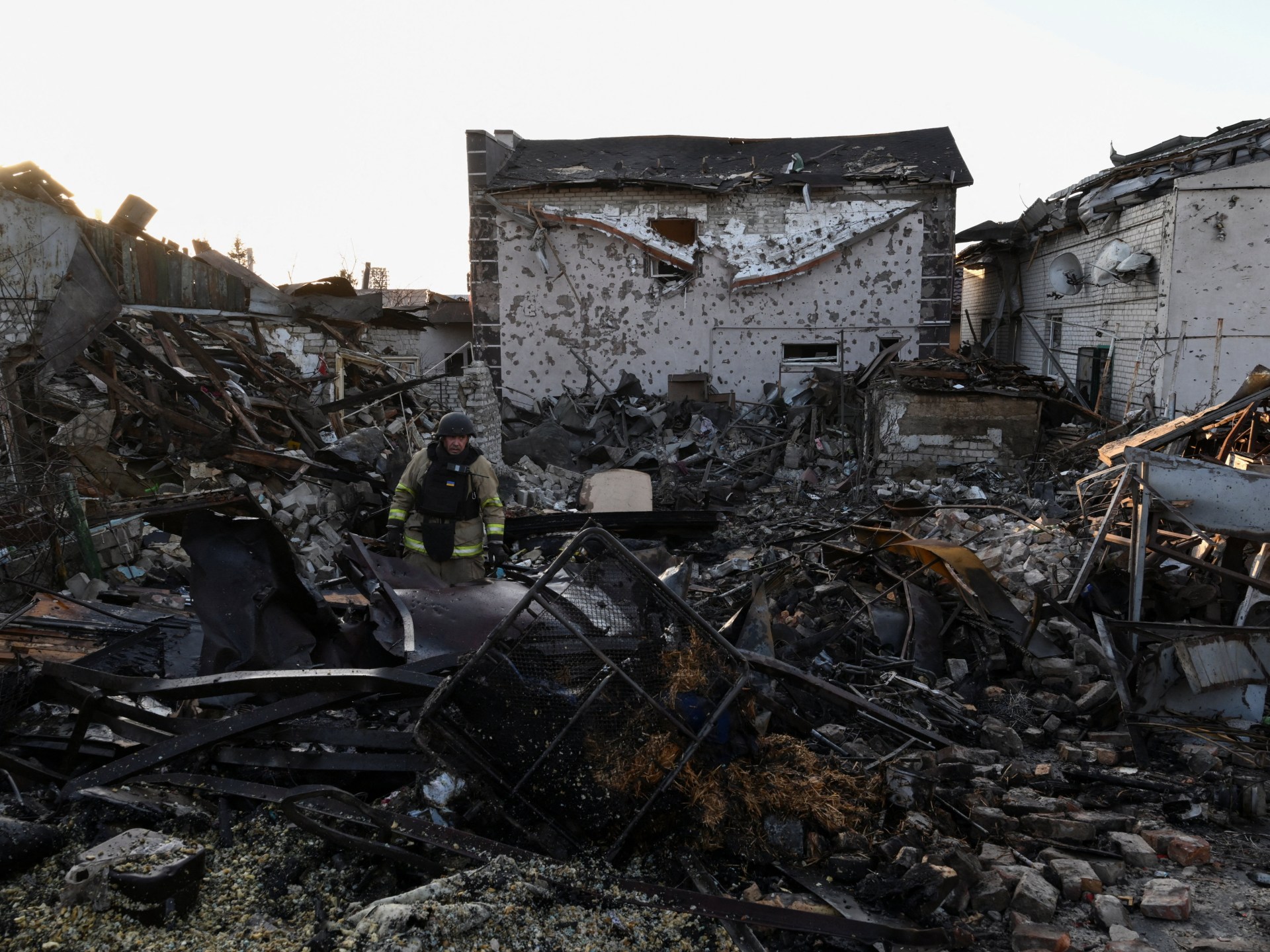 Five Killed in Ukraine Amid EU Sanctions Extension