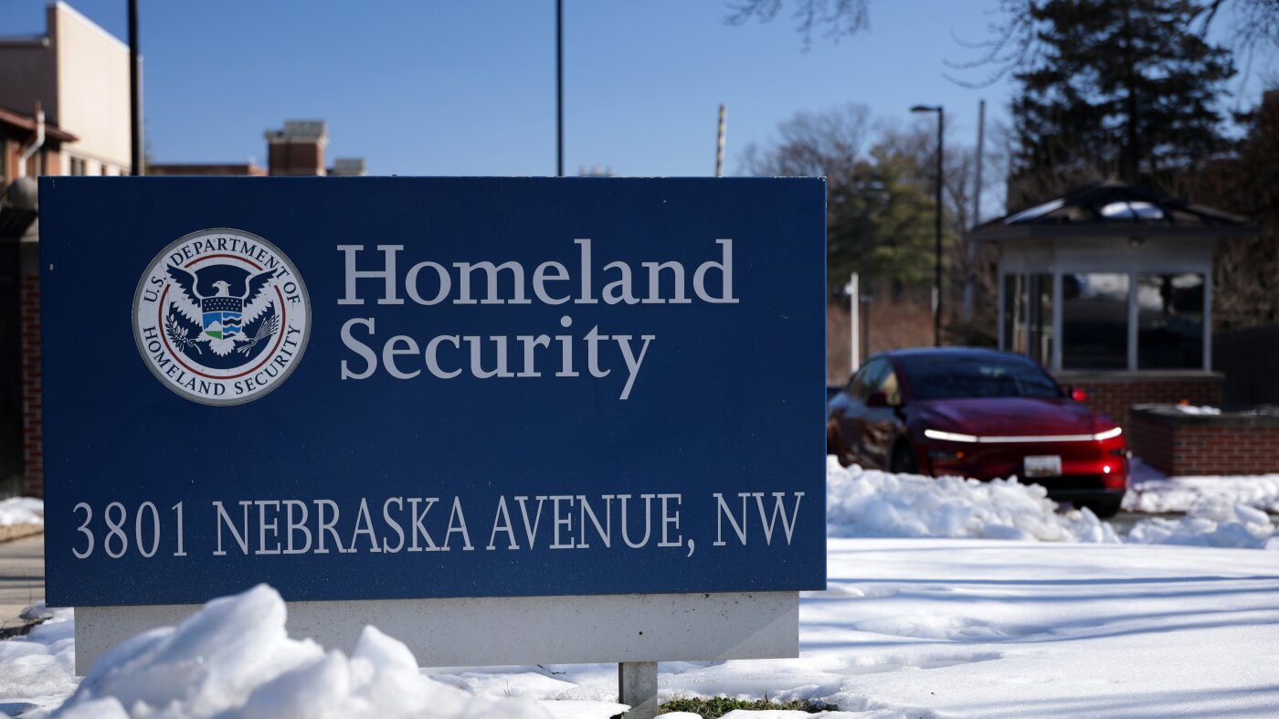 DHS Funding Lapse Leads to Shutdown, Plus Why Athletes Get the Yips at Olympics