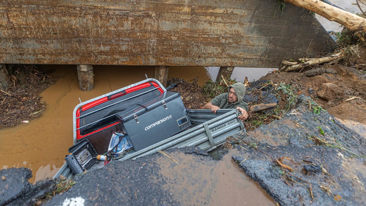 New Zealand flood deaths and power outages reported