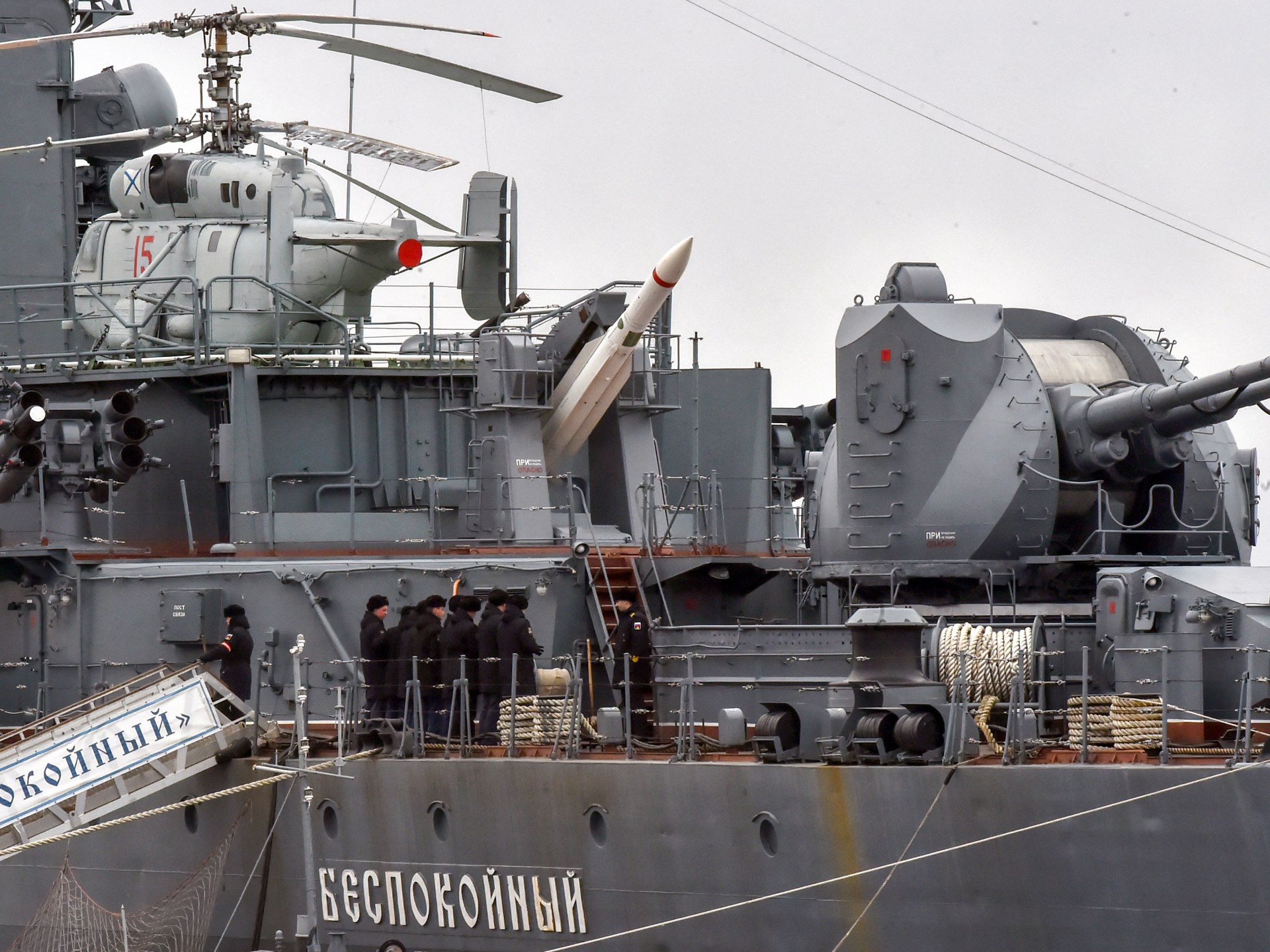 Kremlin official warns Russia navy to stop Western seizure of merchant ships