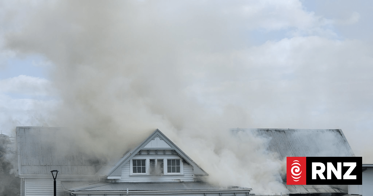Firefighters tackle blaze at Auckland's Northcote College