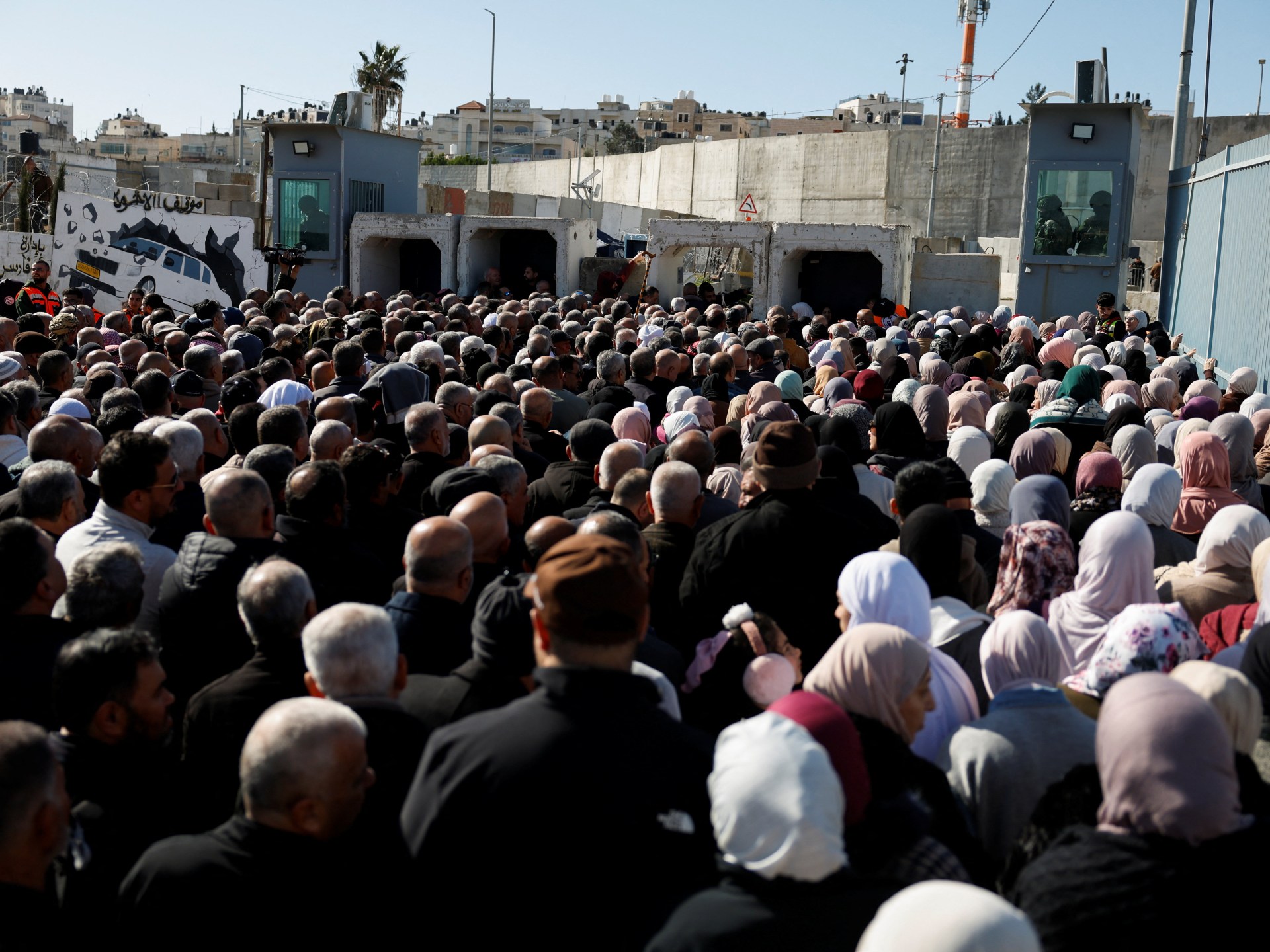Israel severely restricts Palestinians' access to Al-Aqsa during Ramadan