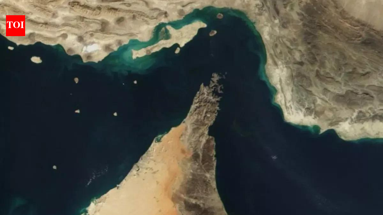 Iran Threatens to Close Strait of Hormuz Amid US-Israel Tensions