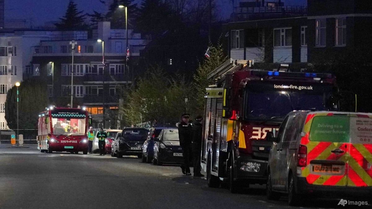 UK Police Investigate Arson Attack on Jewish Ambulances as Hate Crime