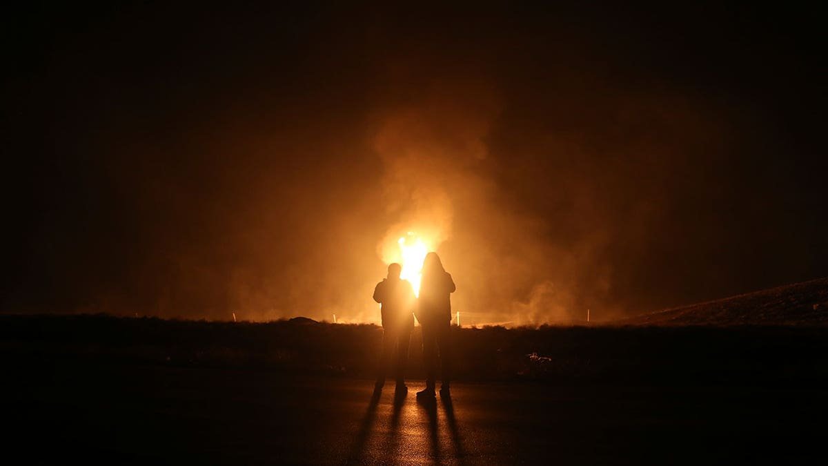 Loud Explosions Rock Tehran as Iran Warns Gulf Neighbors