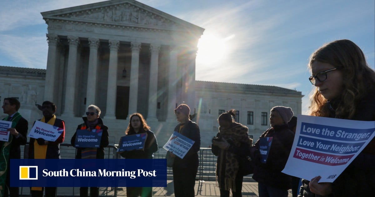 Supreme Court justices lean towards Trump's asylum policy
