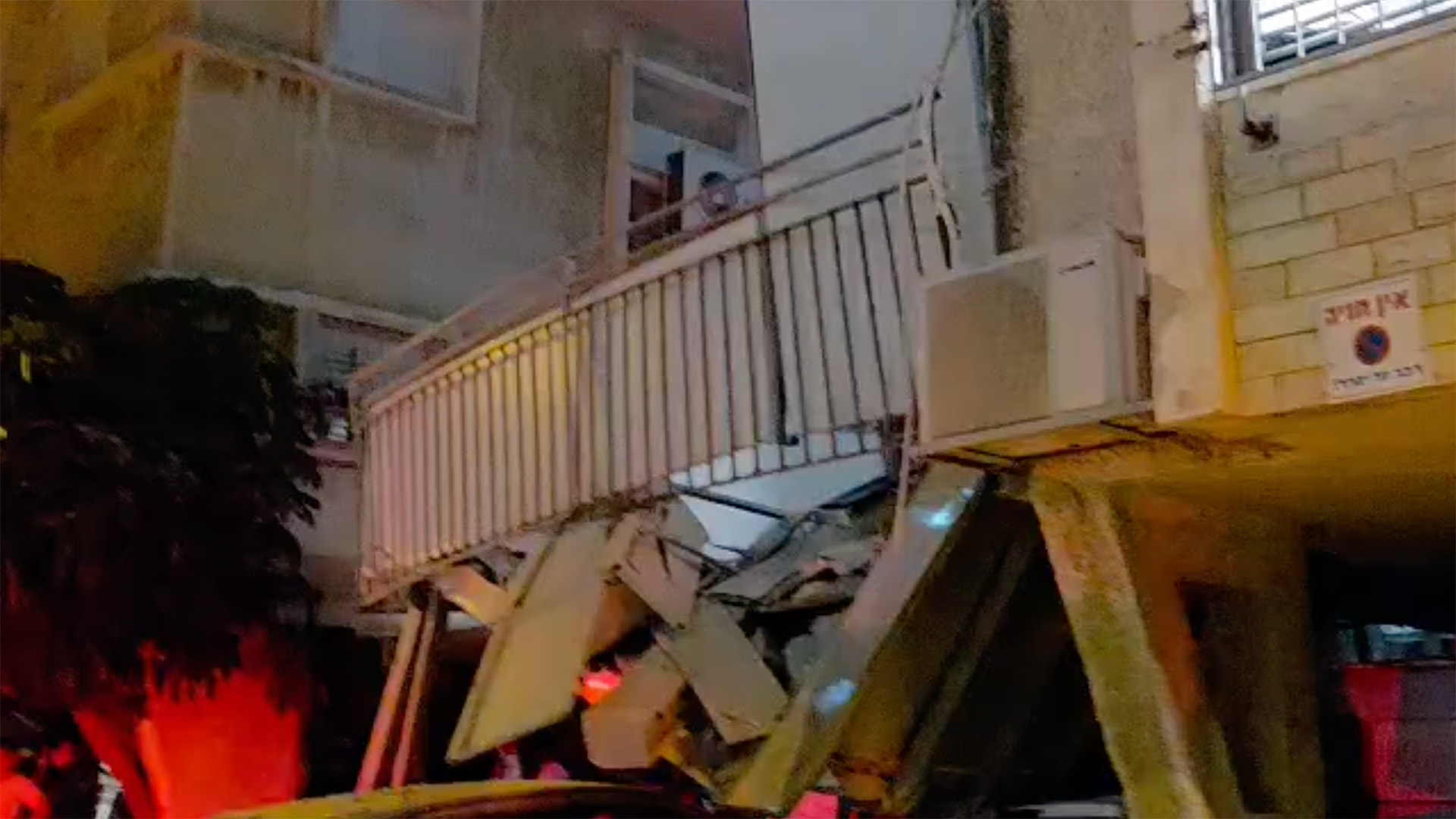 Iranian Missile Strike Prompts Building Collapse in Israel
