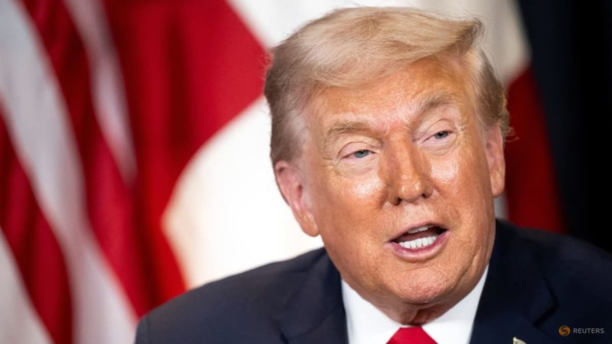 Trump Slams Fed's Powell Over Interest Rates